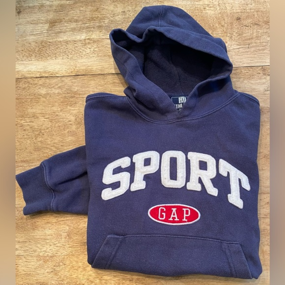 Vintage Gap Athletic Classic‎ Youth Sm Navy Hoodie With Front Graphic and Pouch